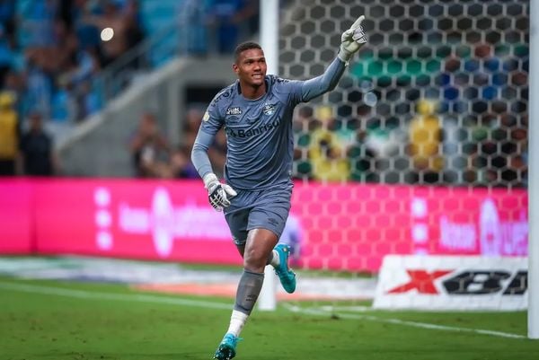 Bahia acerta a contratação do goleiro Adriel, do Grêmio