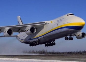 Maior avião de carga do mundo pousa em Salvador nesta segunda-feira