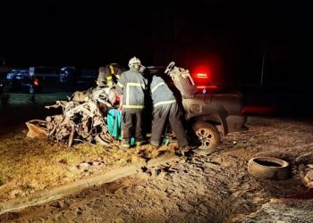 Padre morre após batida entre carro e caminhão na BR 242