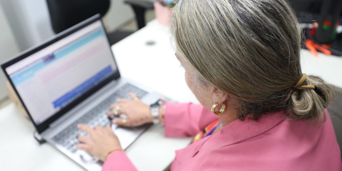 Universidade Aberta do Brasil na Bahia abre novos editais para processos seletivos da Educação Superior à distância