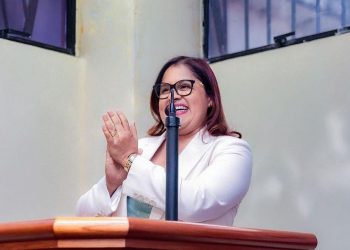 Sessão especial na ALBA celebra os 75 anos da Sociedade Bíblica do Brasil