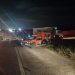 Colisão envolve carreta e caminhão baú na BR 324. Motoristas tiveram ferimentos leves