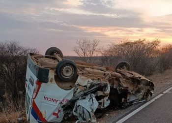 Motorista de ambulância morre em acidente na BR 030