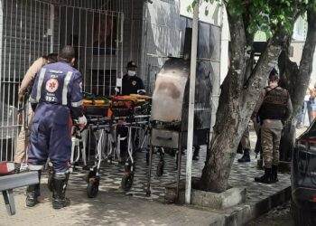 Ciganos são baleados dentro de bar e restaurante em Feira de Santana; quatro morreram (atualizada)