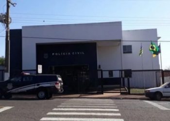 GO – Idoso morre, mulher alega ser casada, pula muro do motel e foge