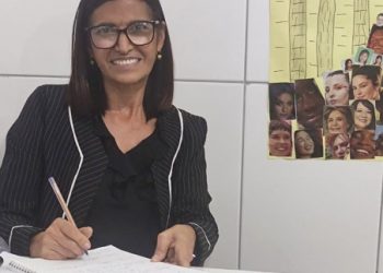 Estudante da EJA volta à sala de aula como professora aos 62 anos