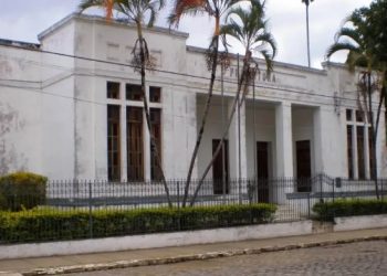 Prefeitura de Ubaíra-BA abre concurso público com 145 vagas