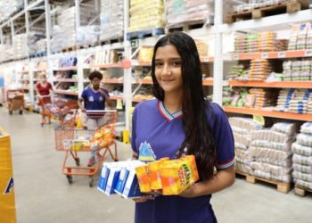 Com mudança de operadora, SEC realiza troca do cartão do Bolsa Presença