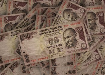 Coletoras de lixo ganham quase R$ 6 milhões na loteria e contam como vão usar o prêmio