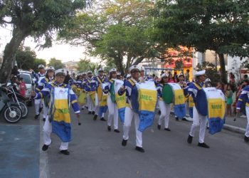 Coité II – População vai às ruas acompanhar desfile cívico pelo Dia da Independência do Brasil
