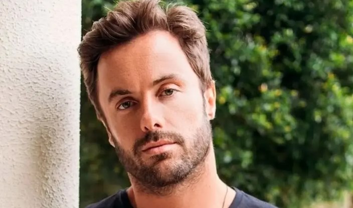 Após passar 27 dias internado, Kayky Brito recebe alta