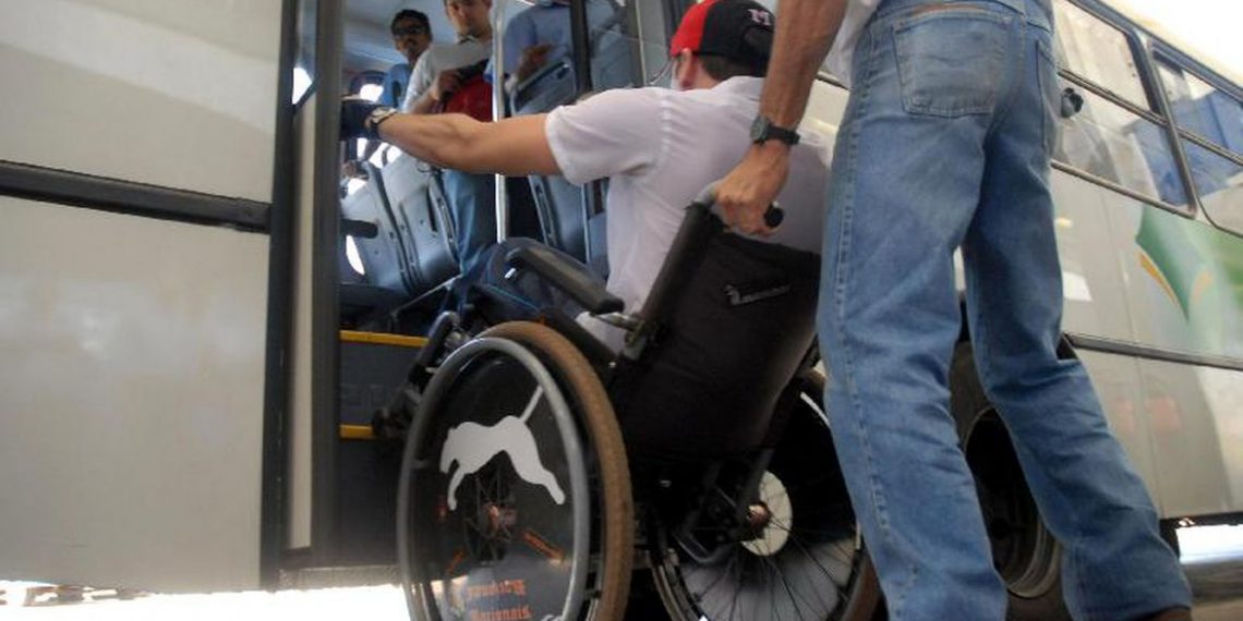 Linguagem reforça preconceito e barreiras para pessoas com deficiência