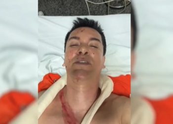 Cantor Regis Danese está em UTI com estado regular, diz boletim