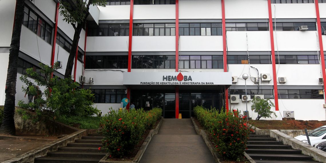 Com estoque crítico, Hemoba atenderá doadores no feriado de 12 de Outubro 