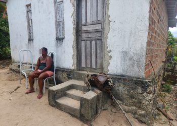 Vaqueiro é encontrado morto em casa, horas depois de cair do cavalo em estrada de cascalho