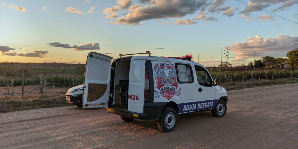 Idoso fica gravemente ferido em acidente de moto na zona rural
