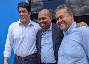 Teodoro Sampaio – Na comemoração dos 62 anos de emancipação, Otto Filho chama a prefeito de traidor, os professores dizem que o mesmo é insensivel e Alex da Piatã fala de gratidão por ter sido o mais votado em 2022