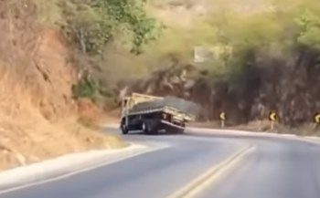 Vídeo mostra exato momento de acidente com morte na BR 030