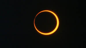 Oftalmologista alerta para perigos de observar eclipse solar sem proteção adequada