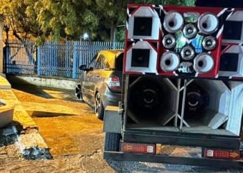 Som paredão é apreendido pela PM na zona rural de Coité