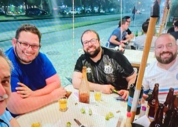 RJ – Médicos são mortos a tiros em quiosque na Barra da Tijuca