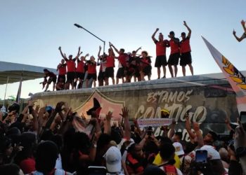Acabou a espera! Vitória conquista o primeiro título nacional de sua história