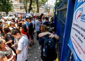 Primeira prova do Enem teve mais textos e nível de dificuldade médio
