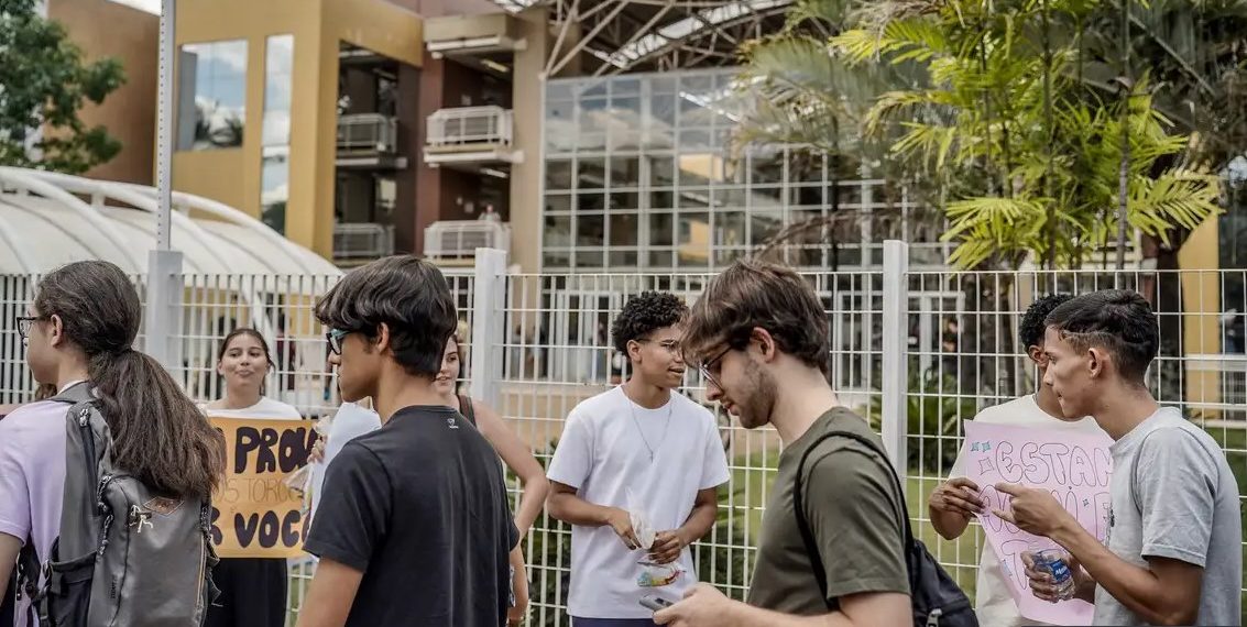 Enem está menos conteudista e mais interpretativo, dizem professores