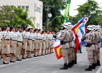 Polícia Militar forma 501 novos sargentos, que vão reforçar o policiamento de rua na capital e interior do estado