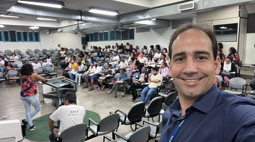 Professores da rede estadual dão dicas para as provas de Matemática e Biologia da segunda etapa do Enem