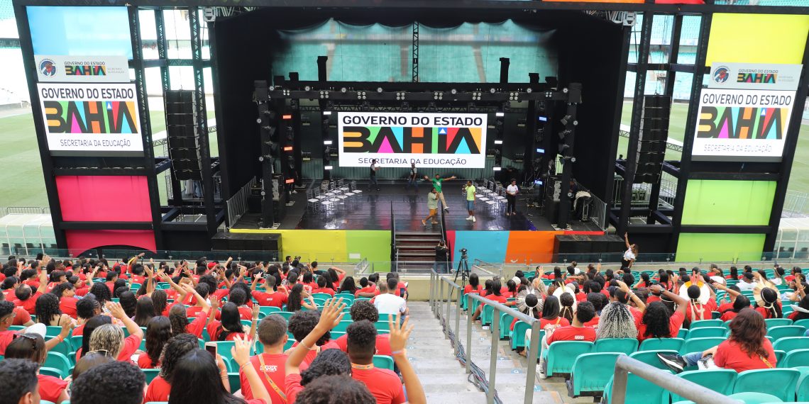 Estudantes de toda a Bahia apresentam suas criações científicas, artísticas e culturais em mostra de projetos na Arena Fonte Nova