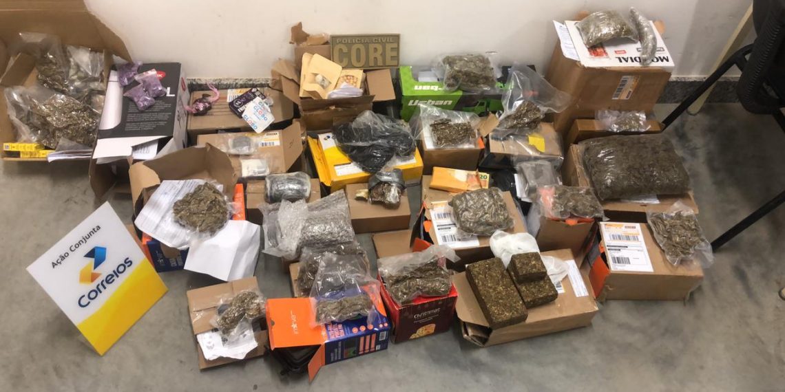 Sétima fase da Operação Correios apreende 11 quilos de drogas