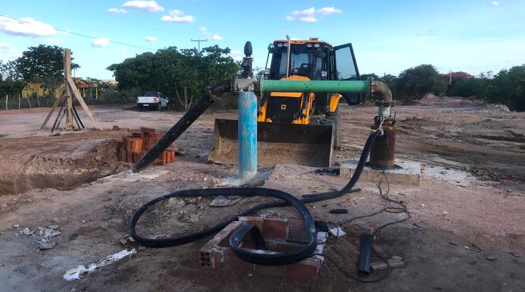 Embasa coloca em operação novo poço do sistema de abastecimento de água de Serrinha/Conceição do Coité