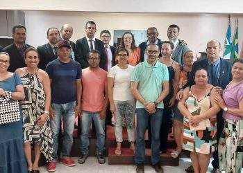 Capela do A. Alegre – Vereadores da base governista se manifestam contra projeto de interesse do executivo e prefeito mandar retirar de votação para evitar vexame