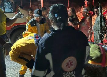 Homem fica inconsciente após sofrer acidente de moto em estrada vicinal de Salgadália