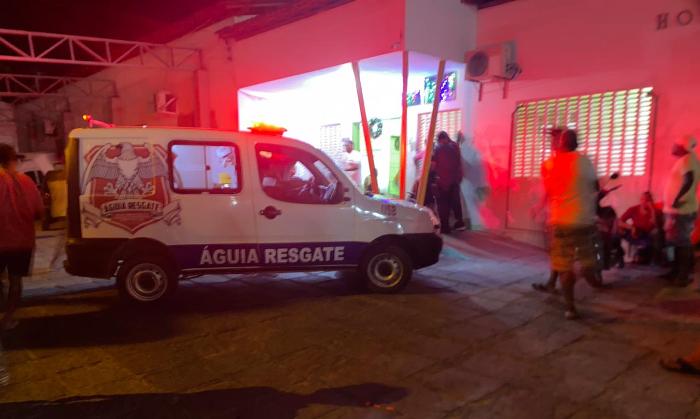 Coité – Homem morre e outro fica ferido a tiros no Distrito São João. Ambos foram socorridos para o hospital de Retirolândia