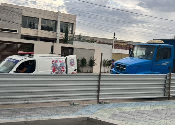 Motorista de caminhão passa mal e é socorrido pelo Águia Resgate