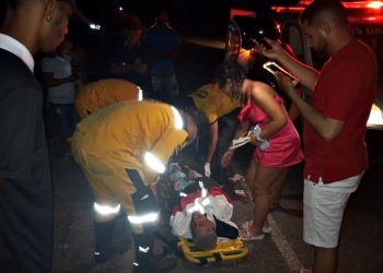 Homem sofre acidente após moto atingir ruma de areia as margens da BA 411