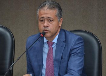 Deputado Alex da Piatã apresentou, na ALBA, projeto de lei sobre a prestação de assistência espiritual e religiosa aos pacientes internados