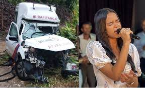 Cantora gospel de 18 anos morre após batida entre ambulância e carreta na BR-101