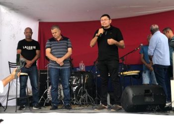 Para comemorar 3 anos frente ao comando da 4ª CIA, capitão Charles promove grande confraternização com a presença do tenente-coronel Macedo comandante do 16º BPM