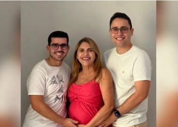 CE – Casal de médicos tem filho gerado pela mãe de um deles: ‘Veio mostrar que o amor sempre vence’