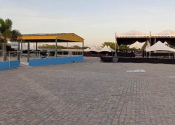 Coité – Estrutura da festa de pré-Réveillon do Vila Verde está quase pronta