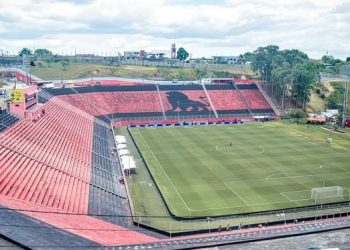 Vitória confirma a contratação de oito jogadores; seis já se apresentaram