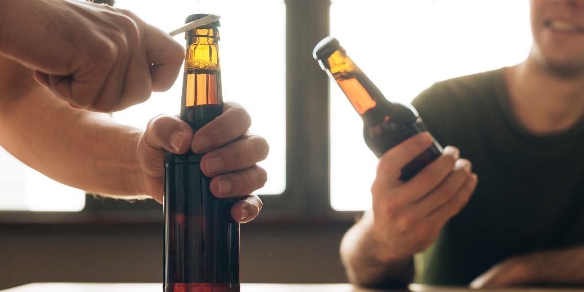 Pesquisa do Ministério da Saúde indica aumento no consumo de álcool no país em 2023