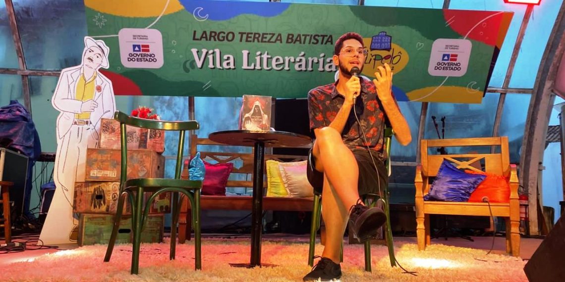 Autor do Sertão da Bahia lança livro de romance  contemporâneo, “amor,”