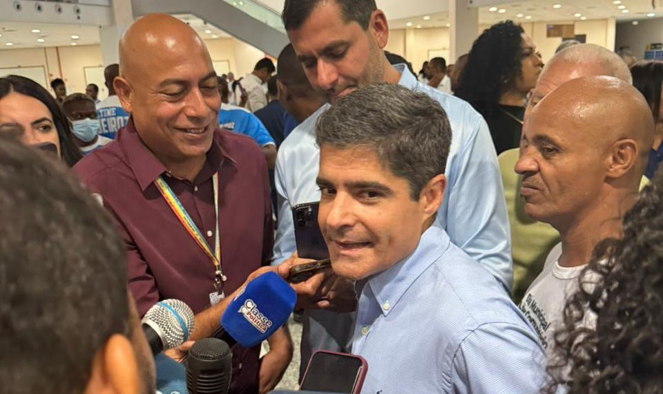ACM Neto defende revogação de portaria da ‘aprovação em massa’: ‘Uma vergonha para nosso estado’