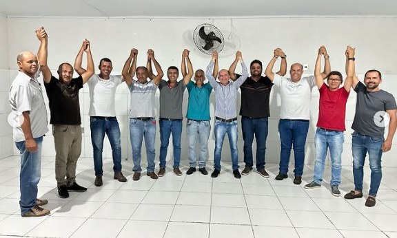 Dr. Nei anuncia oficialmente Luis Romeu pré-candidato a prefeito e o vereador Marcelo do Ipiraí a vice