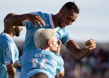 Baianão: Bahia vence a Juazeirense de virada e assume a liderança