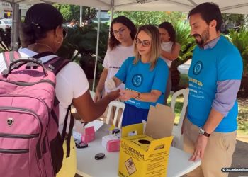 Anvisa alerta para uso de relógios para medição de glicemia